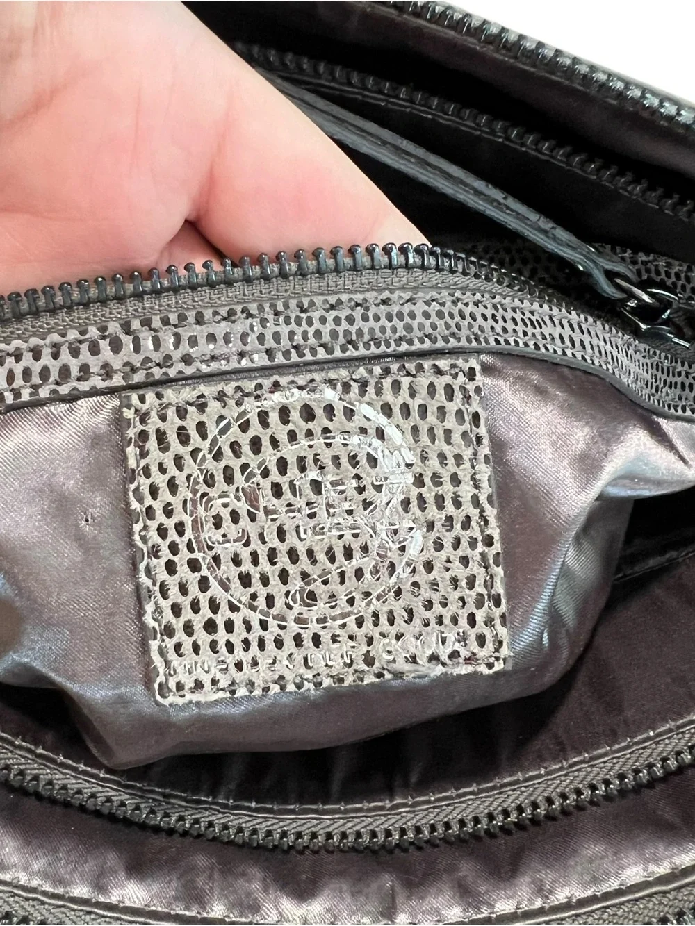 Chez Leather Snakeskin Embossed Satchel Crossbody Shoulder Purse Statement